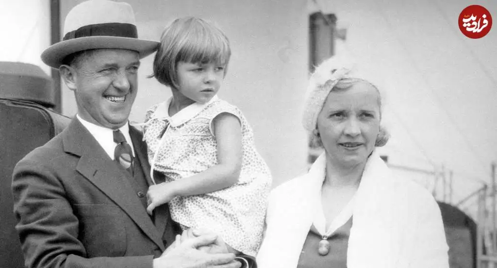 عکس؛ سفر در زمان؛ «لورل و هاردی» در کنار همسران شان؛ سال 1312