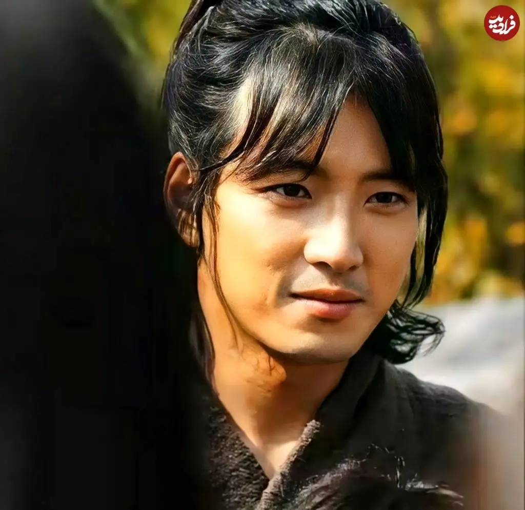 عکس؛ سفر در زمان؛ «بازیگر نقش جومونگ» در پشت صحنه سریال؛ سال 1385