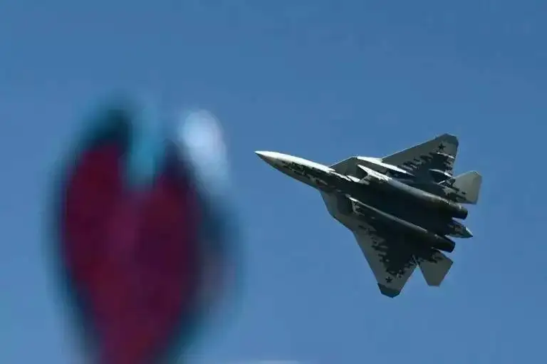 تصاویر؛ مروری بر 5 جنگنده نسل پنجم پیشرفته دنیا: از چنگدو j-20 تا f-22 رپتور