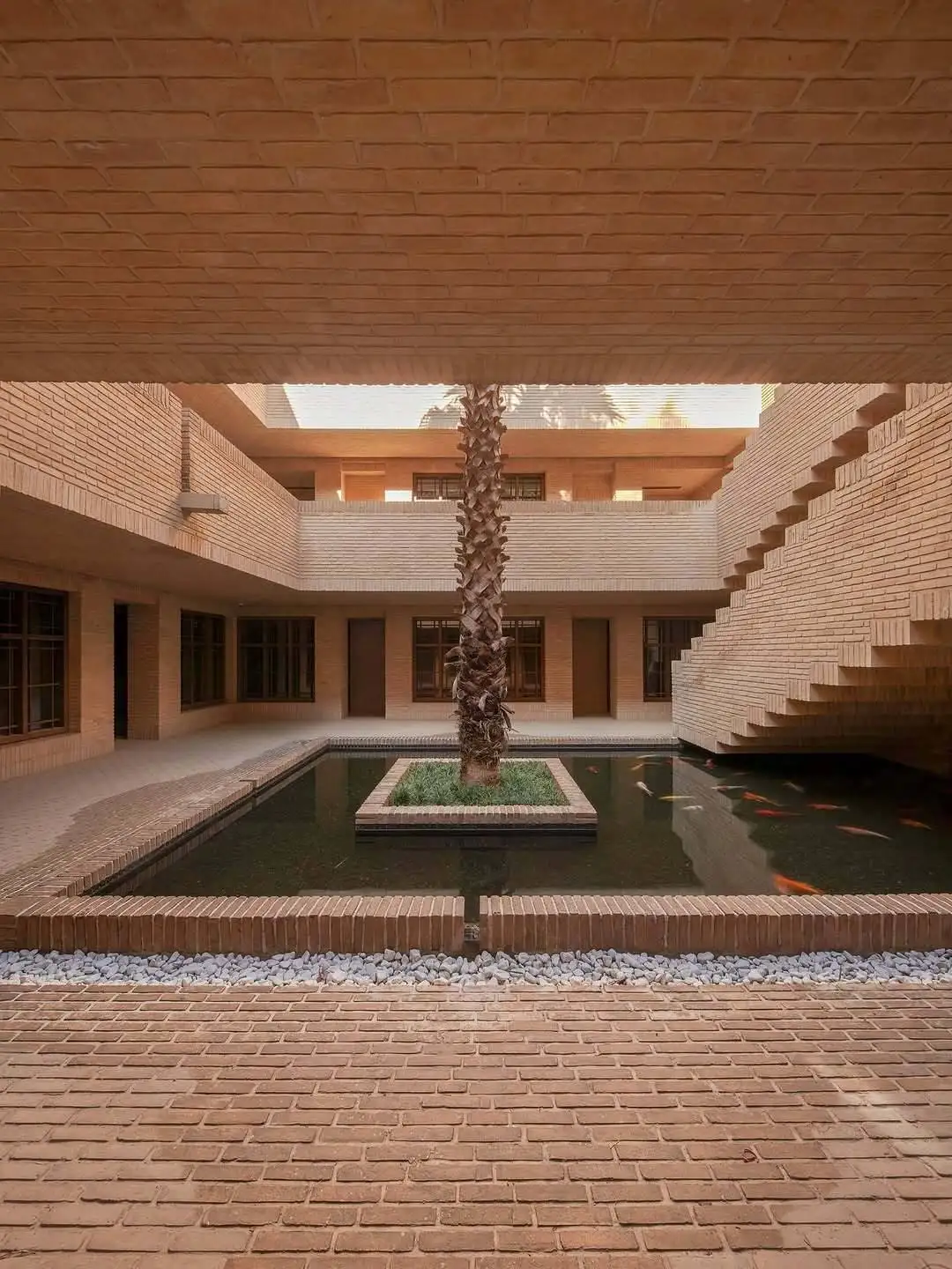 تصاویر؛ احیای معماری ایرانی در قلب شیراز؛ بوتیک هتل سنگ سیاه