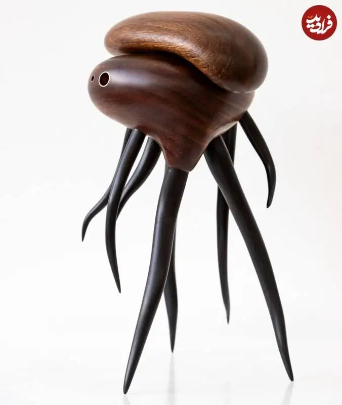 تصاویر؛ هنرمند آفریقایی که از چوب، «جانوران آخرالزمانی» می سازد