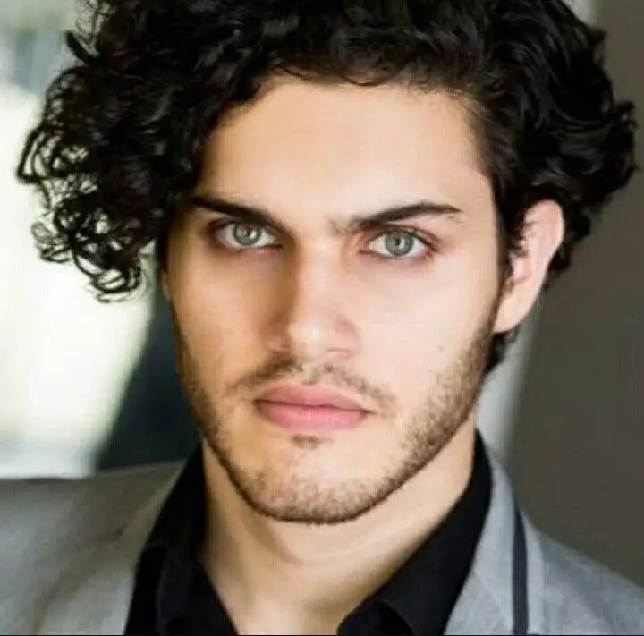 تصاویر؛ عکس های شخصی، زندگی خصوصی و بیوگرافی آریا شاه قاسمی