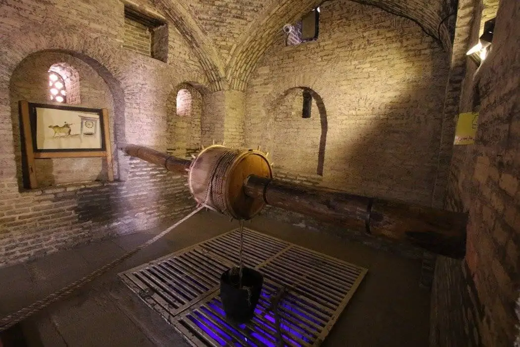 تصاویر؛ مسجد صورتی شیراز کجاست ؟