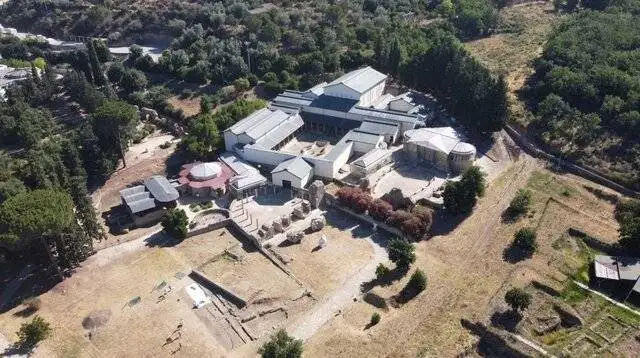 رومیان باستان هم دمپایی لاانگشتی می پوشیدند