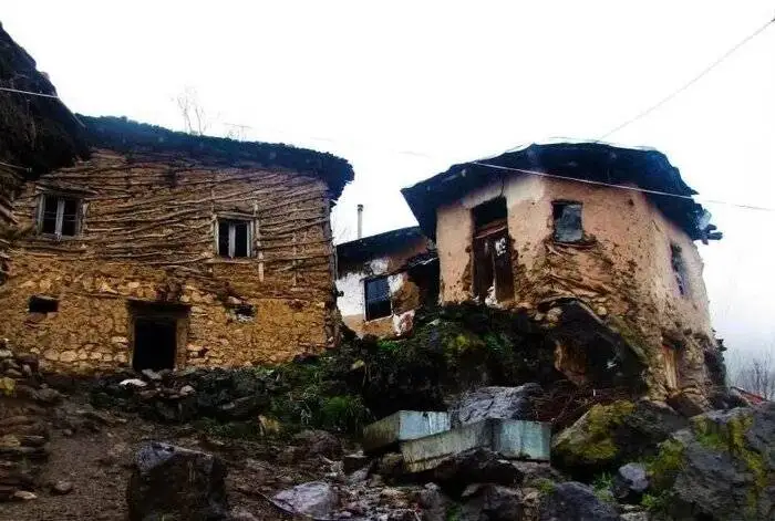 تصاویر؛ روستای ناتر کلاردشت؛ بهشتی پنهان در دل کوه