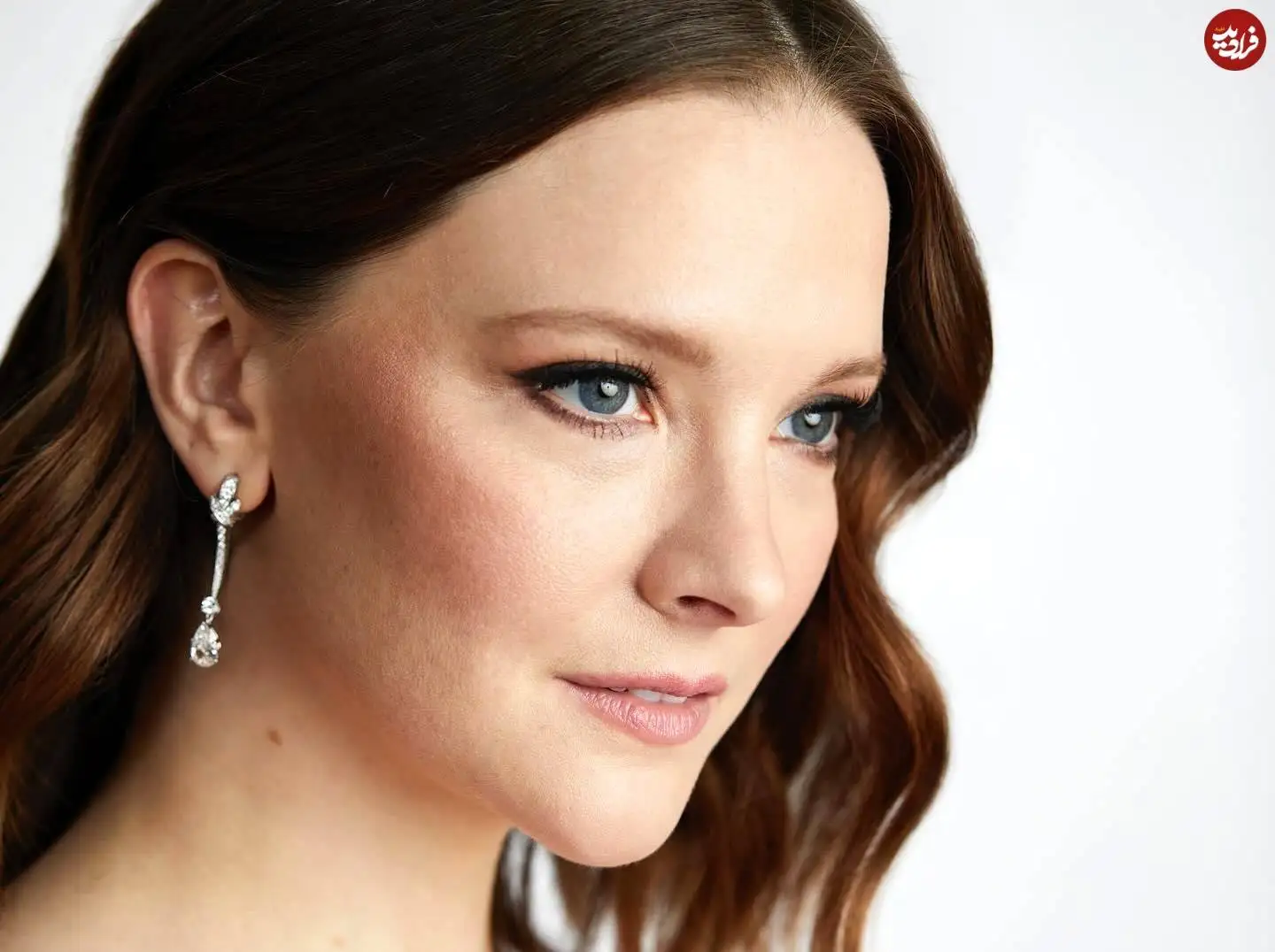 عکس؛ سفر در زمان؛ «گالادریل» سریال ارباب حلقه ها در 33 سالگی؛ سال 1401