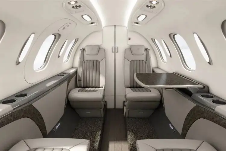 عکس؛ خودروساز سرشناس ژاپنی هواپیما هم می سازد!