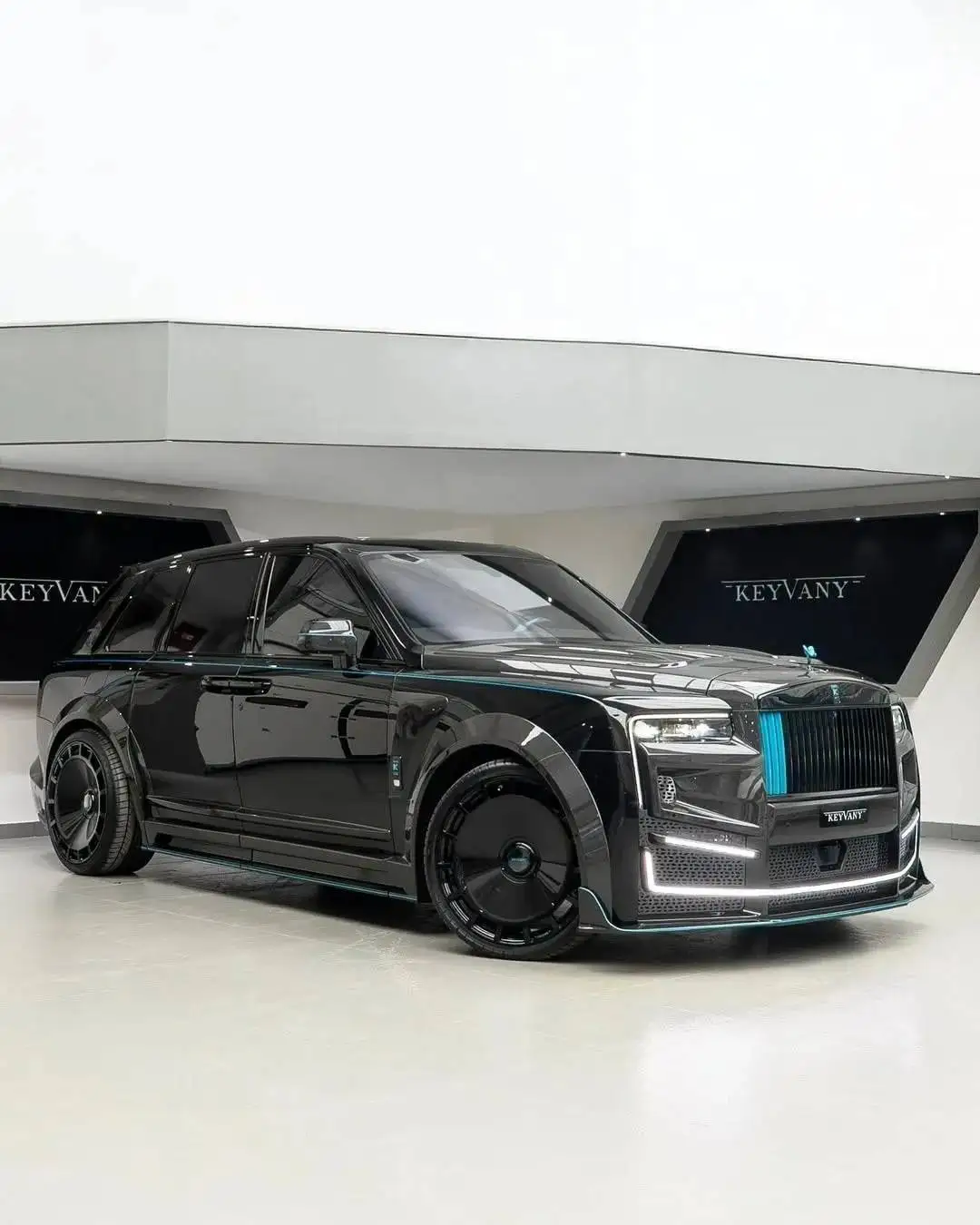 تصاویر؛ کیوانی هیولا رونمایی شد؛ خودرو فوق لوکس با طراحی خیره کننده 