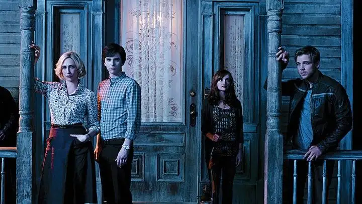 تصاویر؛ 10 سریال برتر ترسناکی که اگر آرامش دارید حتما تماشایشان کنید