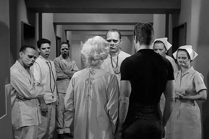 تصاویر؛ 10 سریال برتر ترسناکی که اگر آرامش دارید حتما تماشایشان کنید