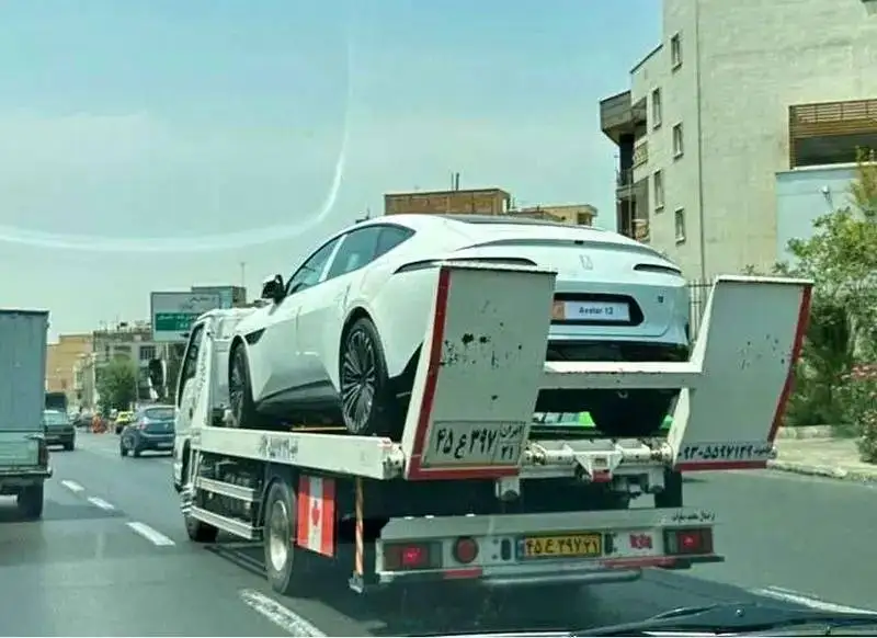 سدان لوکس سایپا وارد ایران شد