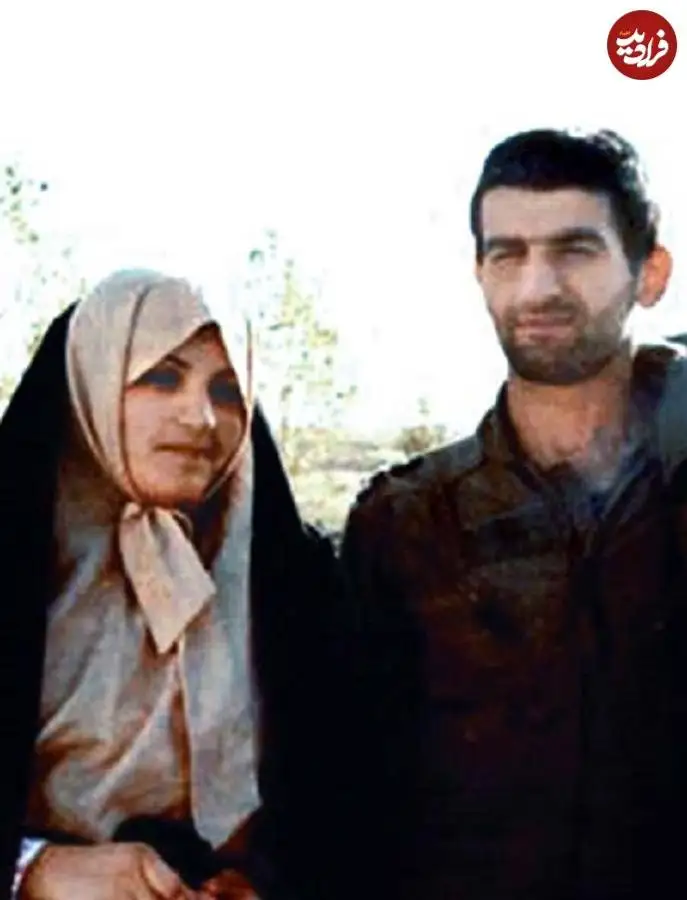 عکس؛ سفر در زمان؛ «شهید عباس بابایی» در کنار همسرش در اواخر دهه 50