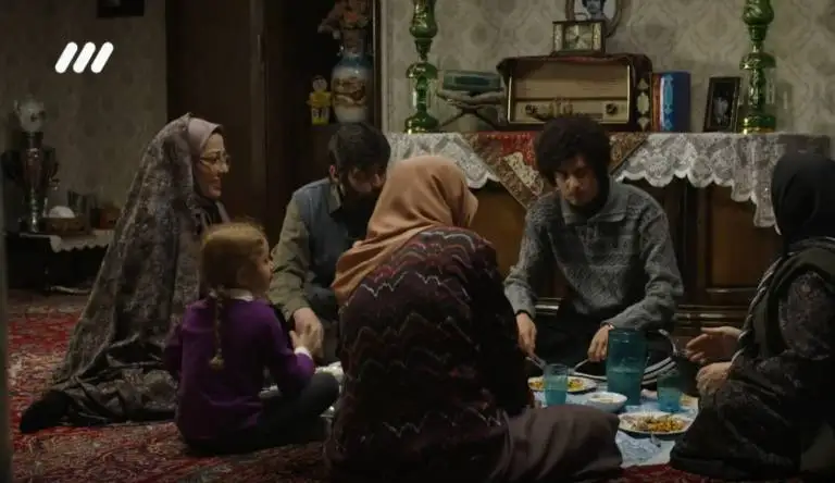 عکس؛ دکوراسیون سریال دهه شصتی صداوسیما؛ مهندسی عشق و سیاست