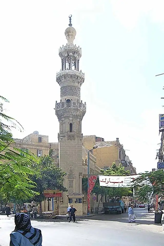 آیا «اسکندر کبیر» در زیر یک «مسجد» دفن شده است؟