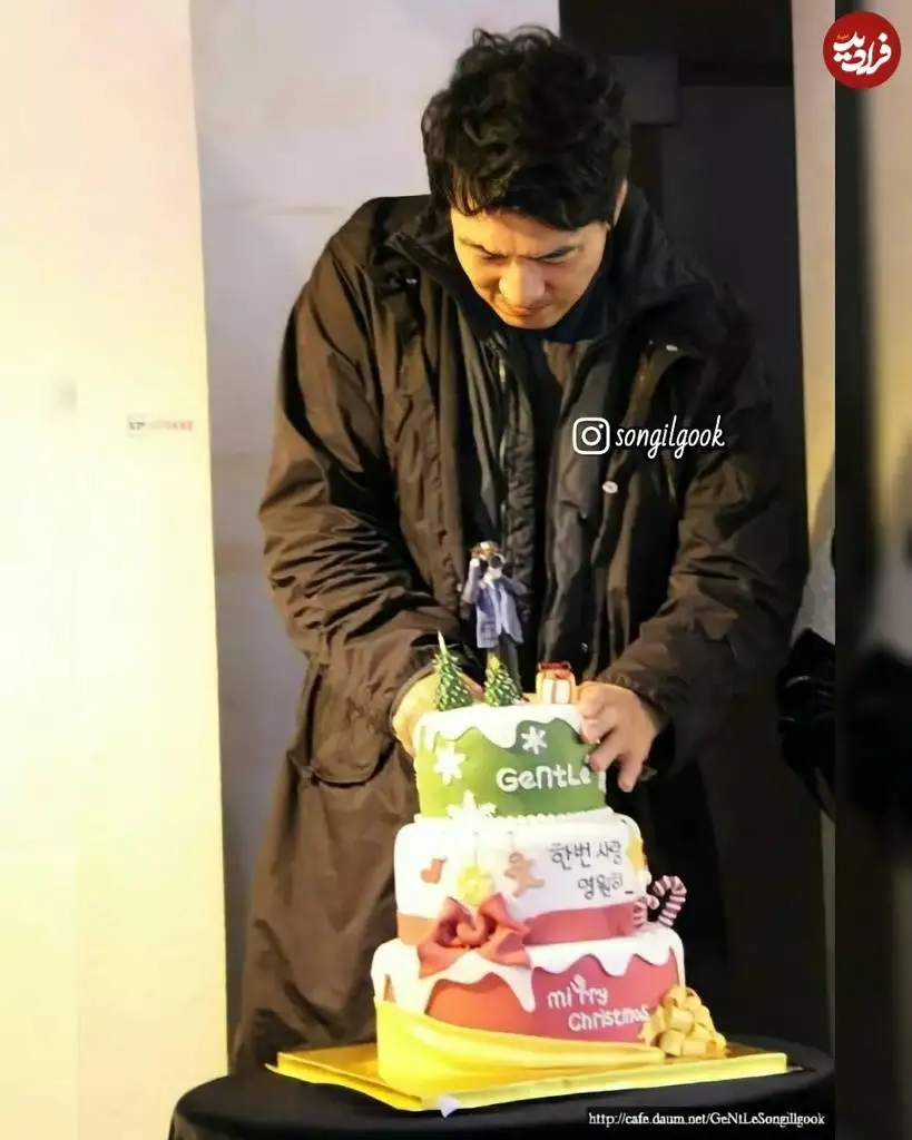 عکس| سفر در زمان؛ بازیگر نقش «جومونگ» در جشن تولد 41 سالگی؛ اش؛ سال 1392