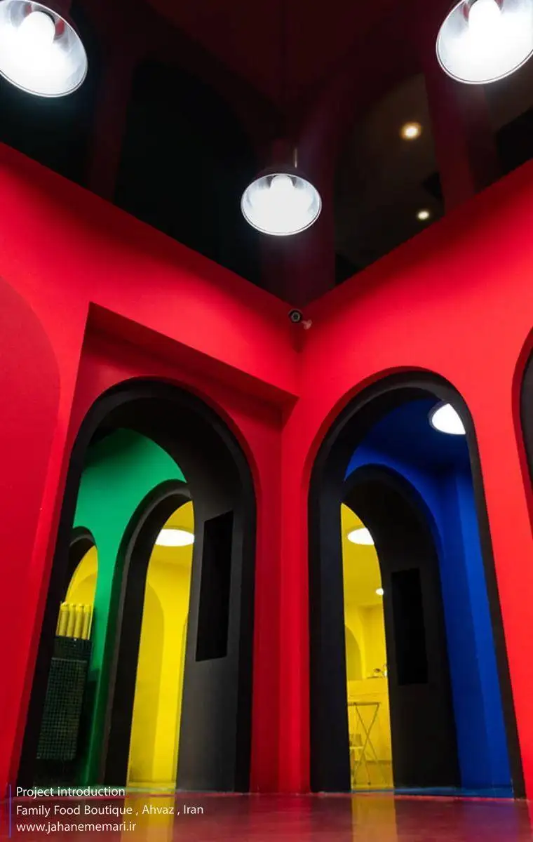 تصاویر؛ معماری داخلی فودبوتیک ایرانی در اهواز