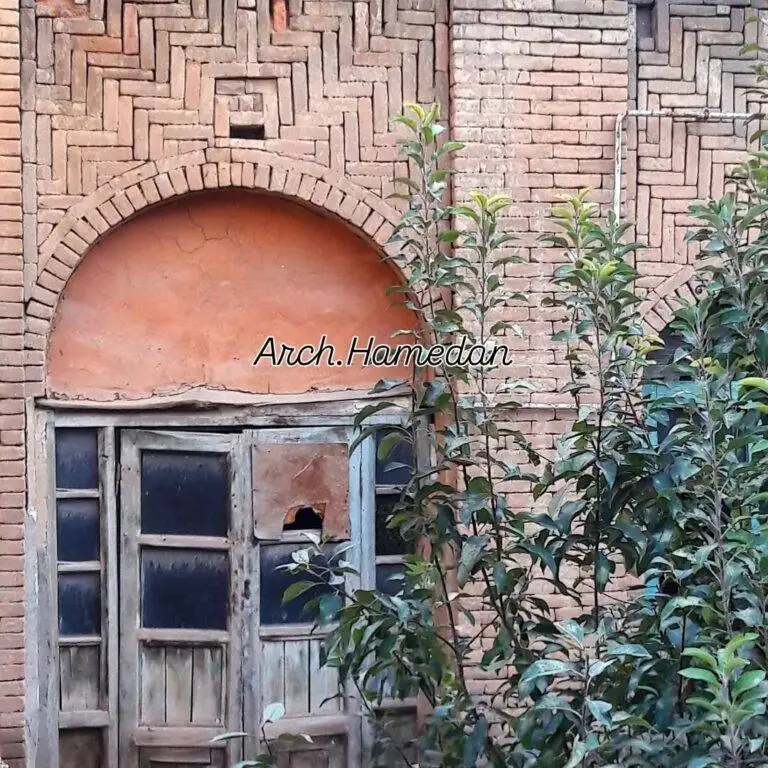 تصاویر؛ این خانه قدیمی در همدان عجیب دل تنگ است