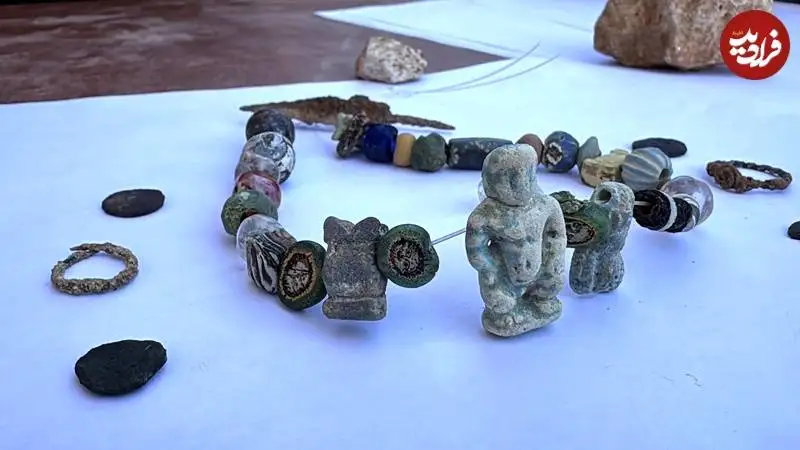 تندیس خدای کوتولۀ مصر باستان در زیر «پلّکان ابدیت» پیدا شد