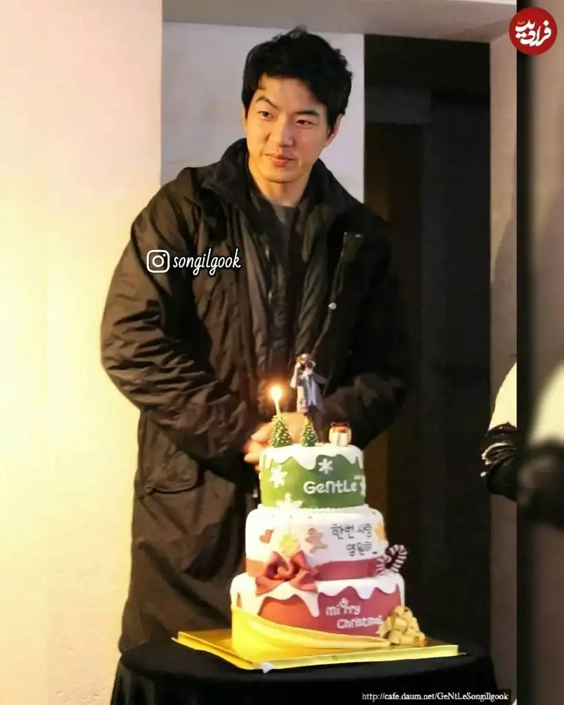 عکس| سفر در زمان؛ بازیگر نقش «جومونگ» در جشن تولد 41 سالگی؛ اش؛ سال 1392