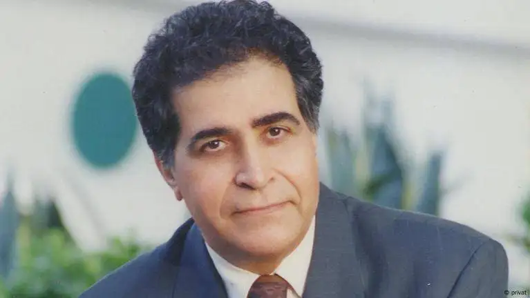 آقای هوشمند عقیلی، حق ما و شما بیشتر از این ها بود