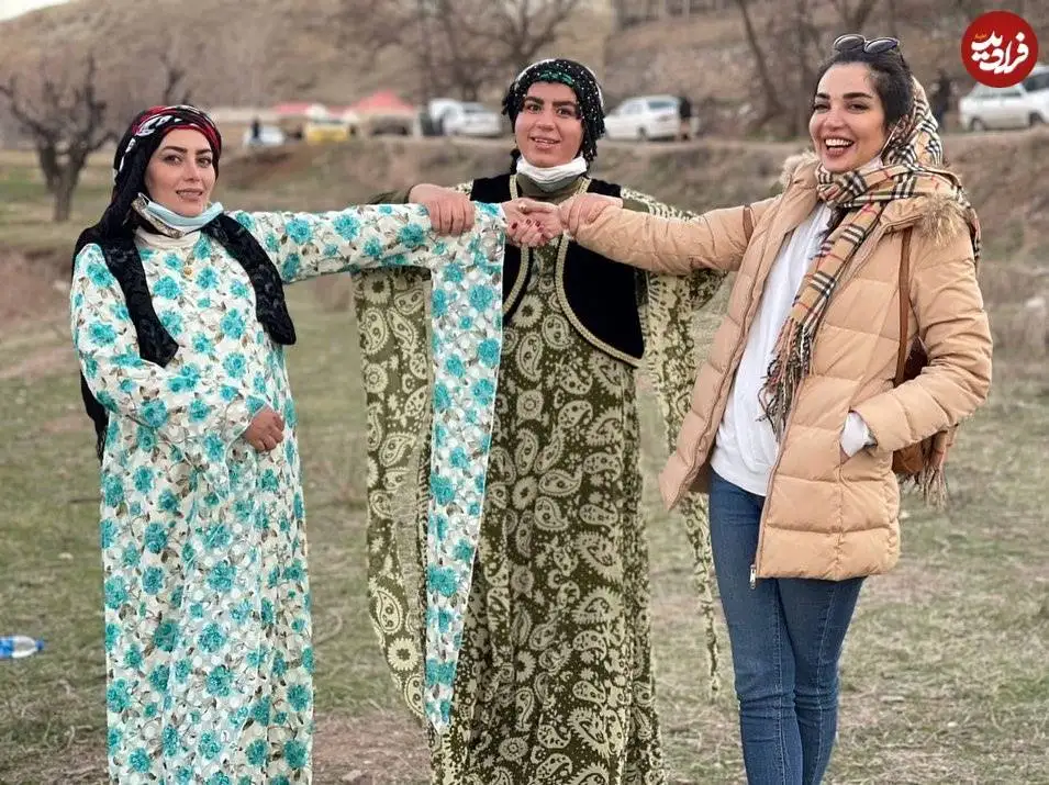 عکس| سفر در زمان؛ «روناک، عطا و روژان» در پشت صحنه سریال نون خ 3؛ سال 1400