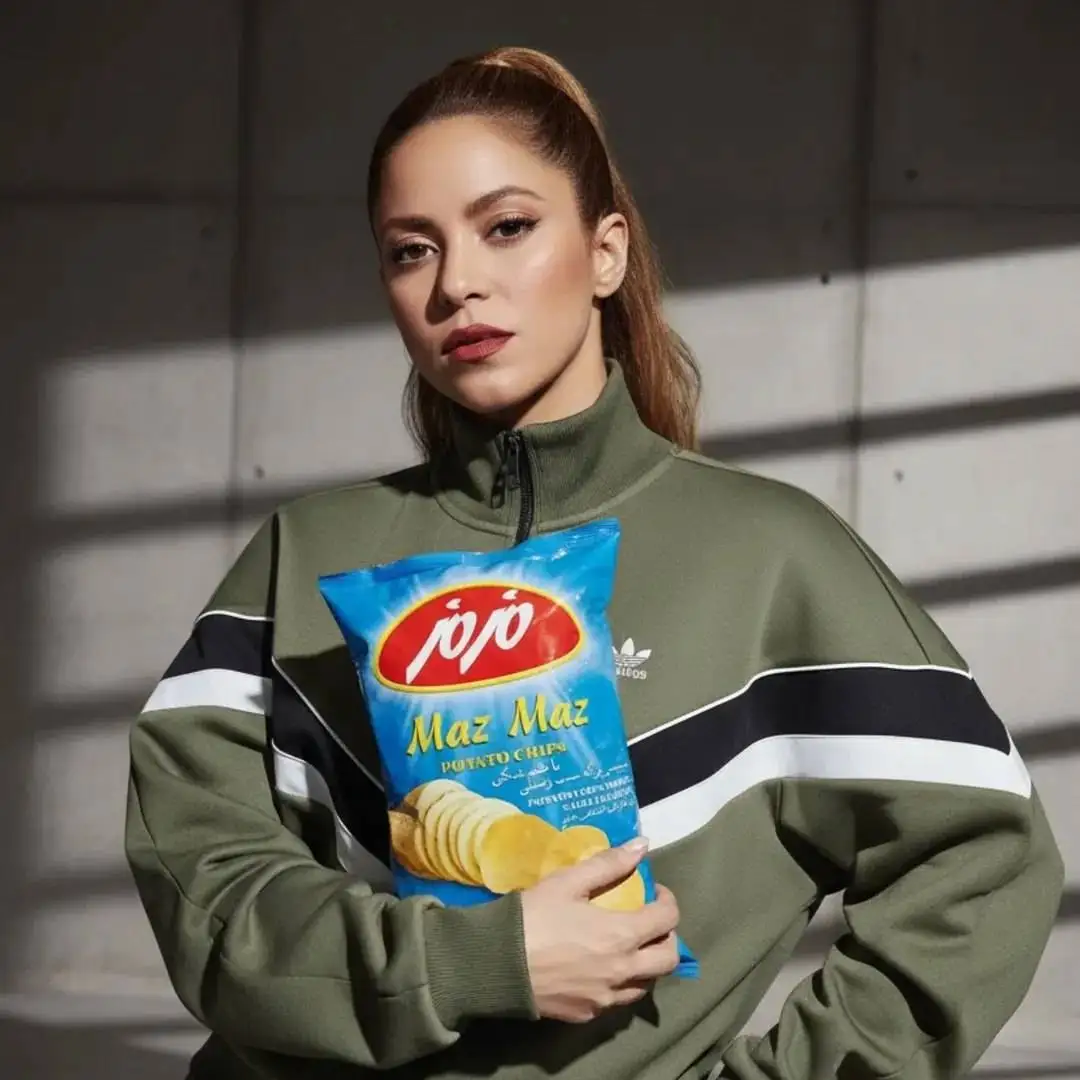 سلبریتی های هالیوود با خوراکی های نوستالژی ایرانی عکس گرفتند!