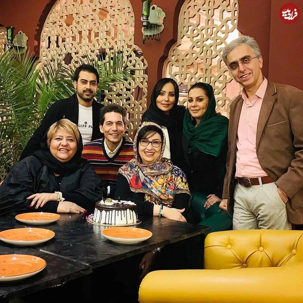 عکس| سفر در زمان؛ «سارا زن بهروز» سریال زیر آسمان شهر 1 در جشن تولد 44 سالگی اش