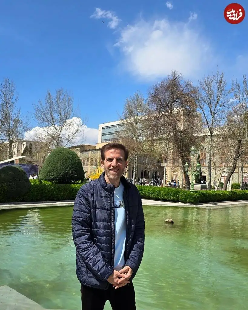 عکس| سفر در زمان؛ «کیومرث کرده» گزارشگر مشهور ورزشی تلویزیون در 62 سالگی