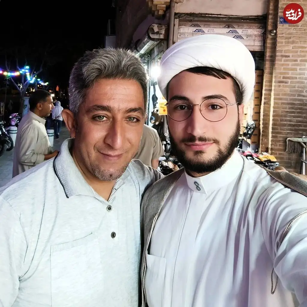 عکس| سفر در زمان؛ «بادیگارد کلثوم اکبری» سریال پایتخت 7 در سفر مشهد