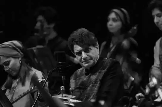 از دیروز تا حالا محبوبیت اندی از شجریان بیشتر شده است