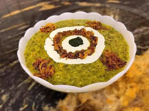 طرز تهیه آش کلم برگ تبریزی