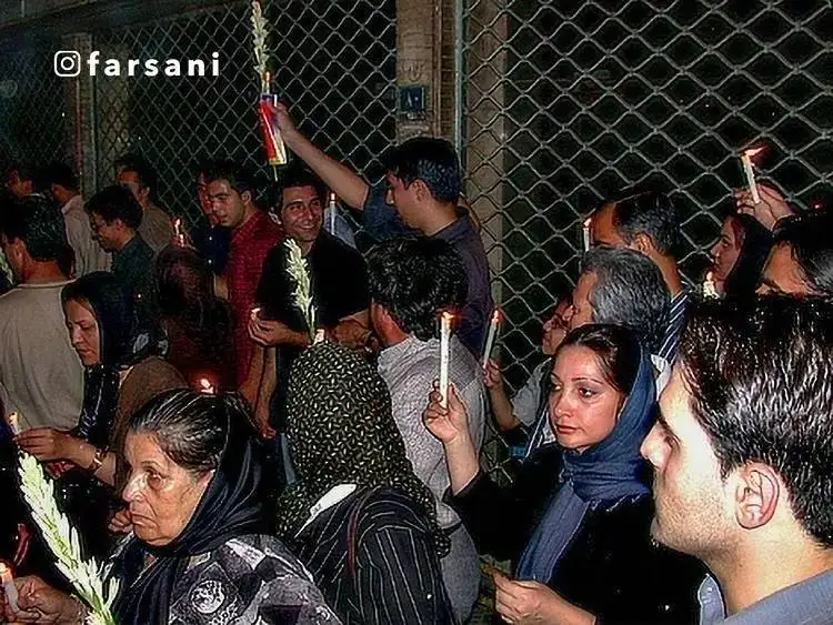 تصاویر؛ سفر در زمان؛ ابراز همدردی مردم تهران با قربانیان حملات 11 سپتامبر