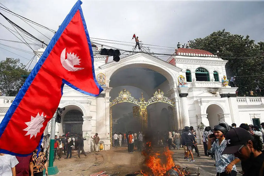 تحولات نپال؛ دهه هشتادی ها یک حکومت را سرنگون کردند!