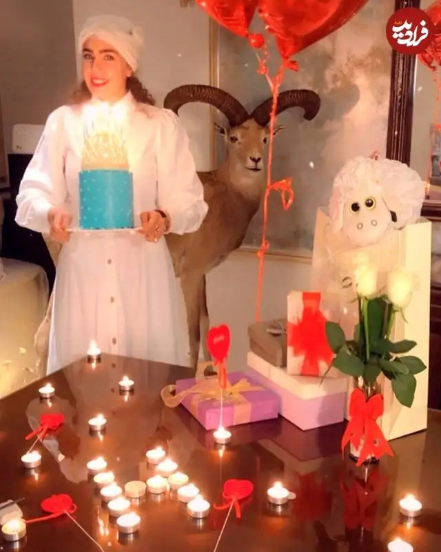 عکس| سفر زمان؛ چهرۀ «مومو» (بچه مهندس 3) در جشن تولد 33 سالگی اش؛ سال 1399