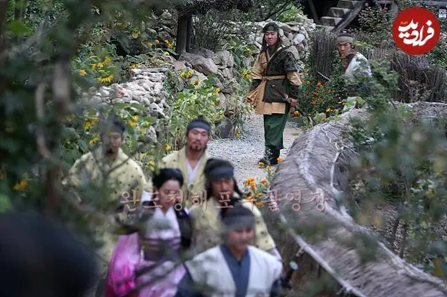 عکس| سفر در زمان؛ پشت صحنه ضبط سکانس «نجات بانو سویا» در سریال جومونگ؛ 20 سال قبل