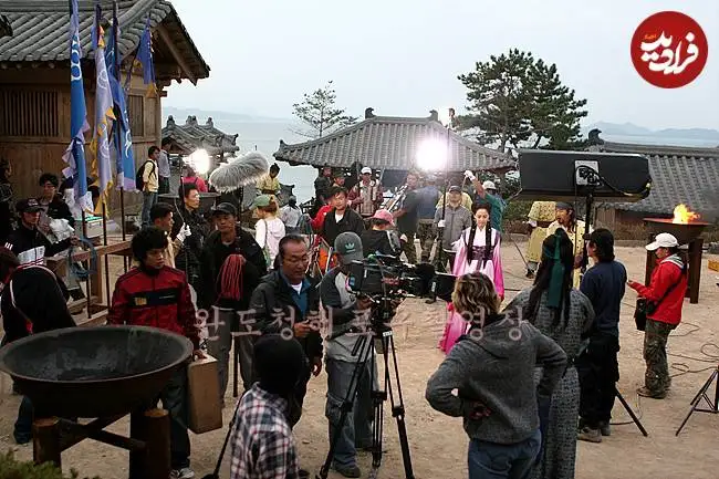 عکس| سفر در زمان؛ پشت صحنه ضبط سکانس «نجات بانو سویا» در سریال جومونگ؛ 20 سال قبل