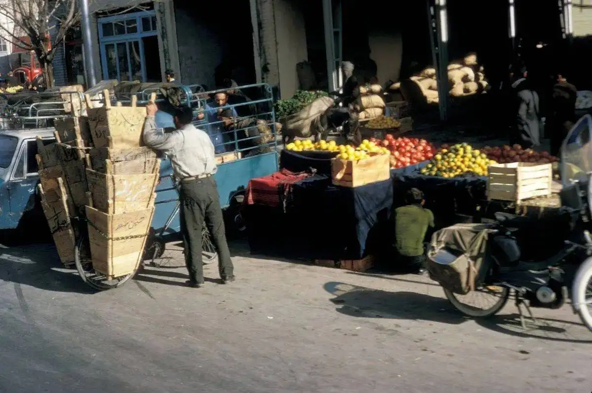 تصاویر؛ سفر در زمان؛ ایران 1346 در قاب یک عکاس آمریکایی