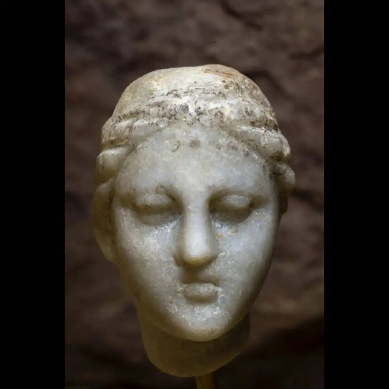 به زودی بزرگ ترین راز تاریخ فاش می شود؛ آیا مقبره کلئوپاترا، آخرین ملکه مصر در اعماق مدیترانه پنهان است؟