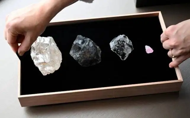 تصاویر| دومین الماس بزرگ جهان در انتظار سرنوشت؛ موزه یا کلکسیون خصوصی؟