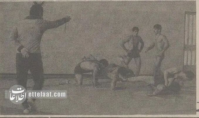 تصاویر؛ سفر در زمان؛ کشتی گیر ایرانی هنگام پخش سرود آمریکا از روی سکو پایین آمد