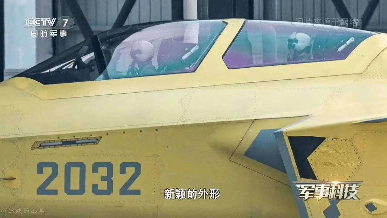 عکس؛ «اف 14» رادارگریز از راه رسید