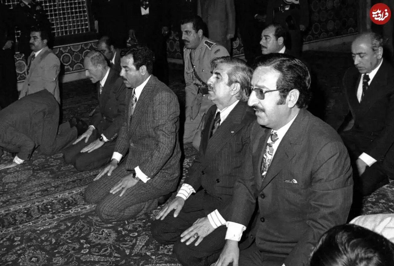 عکس| سفر در زمان؛ «صدام حسین» در حال نماز خواندن در حرم امام رضا؛ سال 54