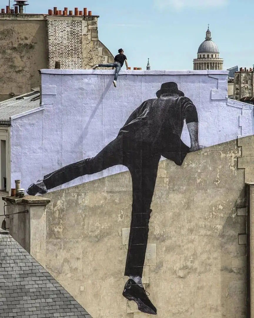 چند شاهکار هنر خیابانی؛ از «پلّکان اژدها» تا «مردی لبۀ پشت بام»