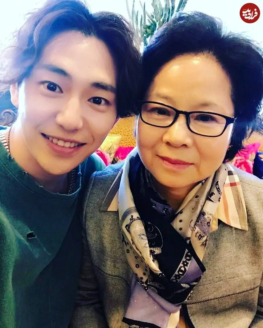 عکس| سفر در زمان؛ «شاهزاده یوری» سریال جومونگ در کنار مادرش؛ سال 1396