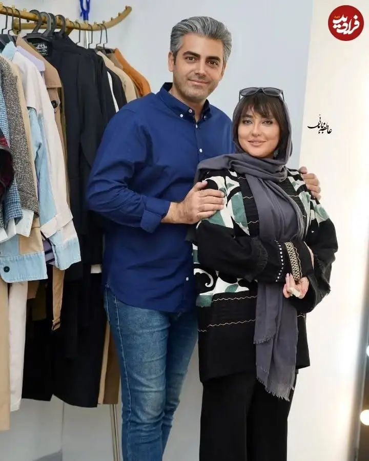 عکس| سفر در زمان؛ «جواد جوادی» سریال بچه مهندس 4 و همسرش در یک لباس فروشی؛ سال 1402