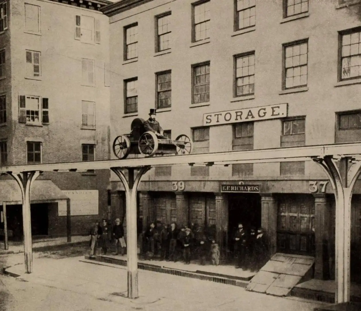 عکس| معمای کابل ها: چرا پروژه تاریخی «پدر قطار هوایی نیویورک» شکست خورد؟ 