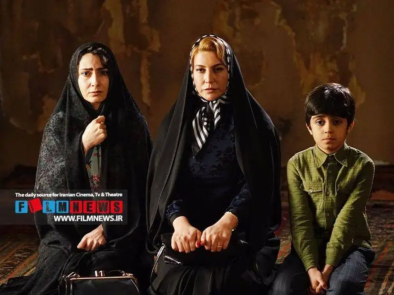 گاهی به موفقیت های رایان سرلک در فیلم ها و سریال های مختلف به بهانه بازی او در «آدم فروش»؛ زمین بازی در اختیار توست