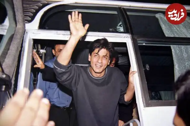 عکس؛ سفر در زمان؛ «شاهرخ خان» در 40 سالگی در دهلی نو؛ سال 1384