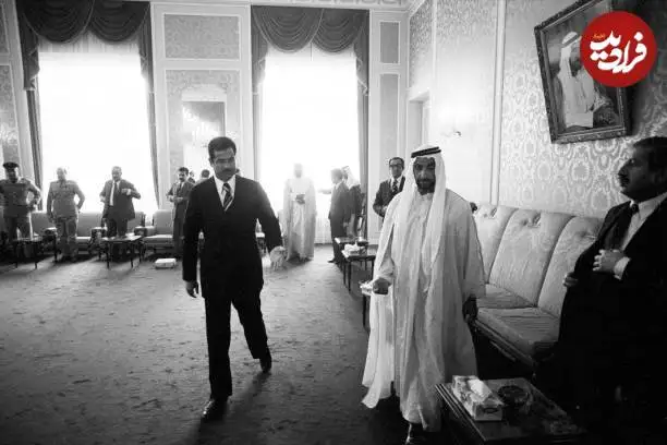 عکس| سفر در زمان؛ «صدام» در دفتر «شیخ زاید» بنیانگذار امارات؛ سال 1352