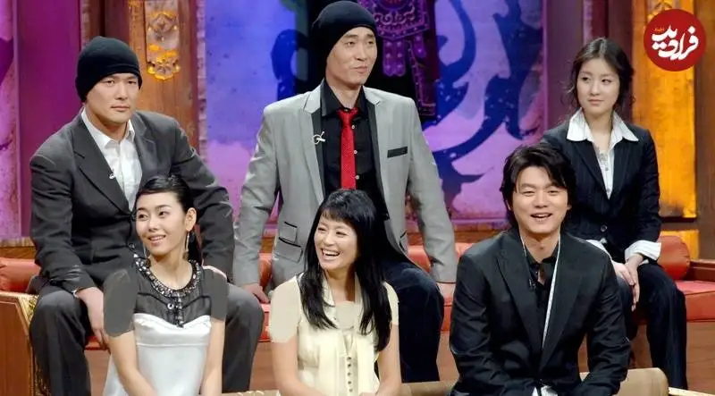 عکس| سفر زمان؛ «تسو» به همراه «همسر، مادر و پدرزنش» در یک برنامه تلویزیونی